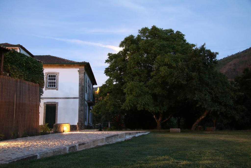 Casa De Baixo - Nature Hotel Alvoco das Várzeas Esterno foto